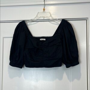 Abercrombie & Fitch black  Puff Sleeve cropped Blouse size small.
